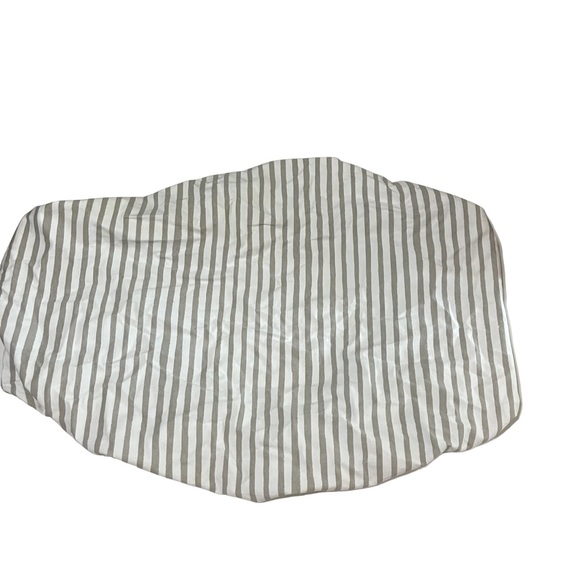 Ely’s & Co. soft Change Pad Cover set of 2 waterproof covers. Grey and white - Picture 3 of 6